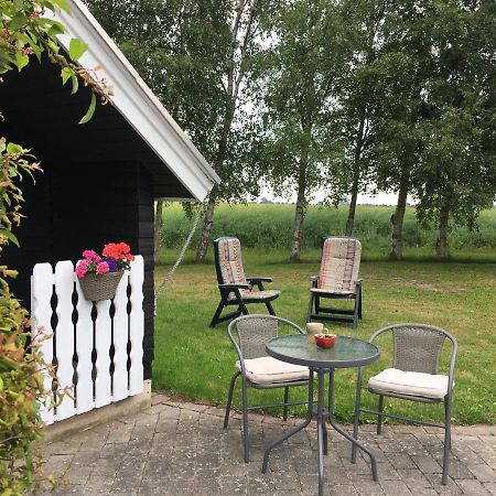 Idestrup Stunning Romantik Cabin Close To Baltic Seaヴィラ エクステリア 写真